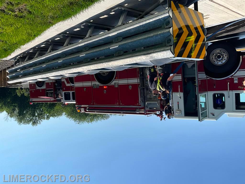 Bus Fire Breakneck Hill Rd 7-26